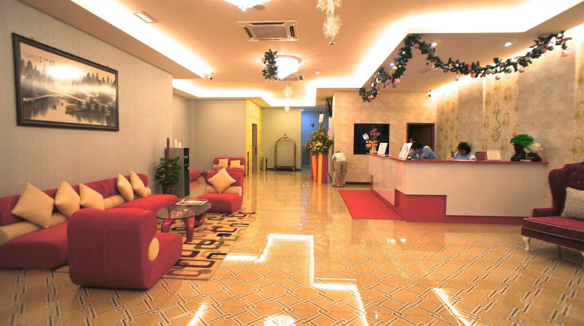 Hotel Zamburger Bukit Indah Johor Bahru Ngoại thất bức ảnh